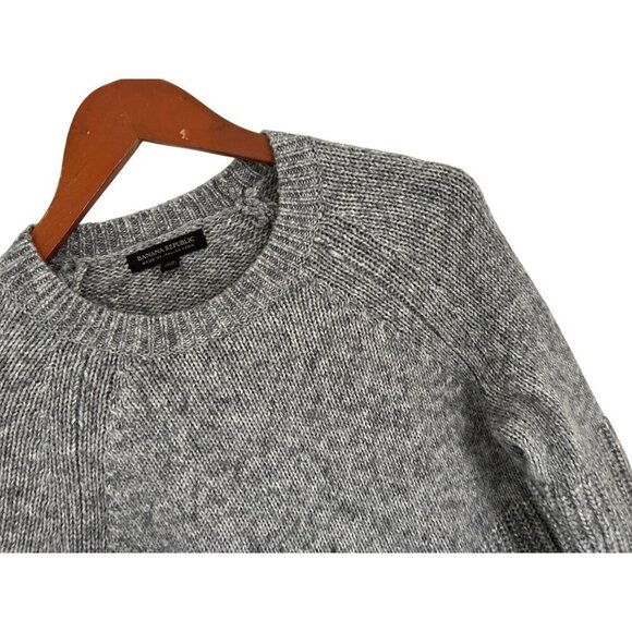 Banana Republic Italian Yarn Ribbed Chunky Gray Knit Crewneck Size XSmall - Picture 4 of 8